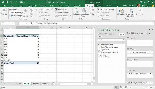 Hur man skapar en pivottabell i Microsft Excel