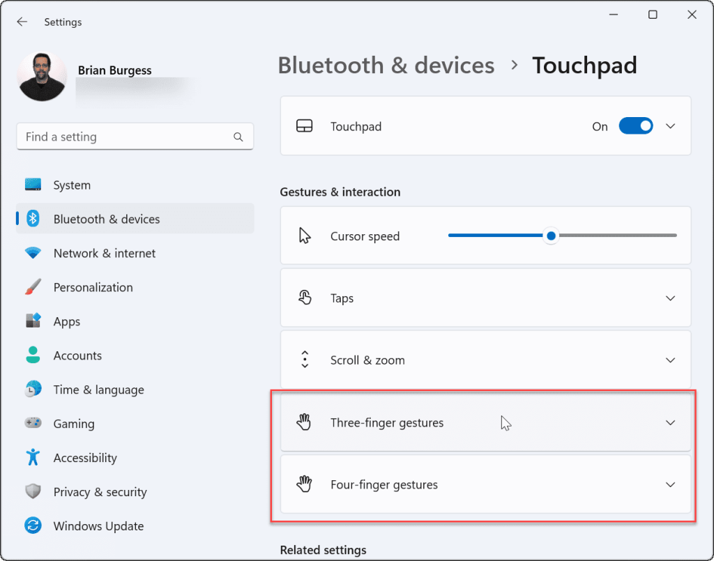 Ako prispôsobiť gestá touchpadu v systéme Windows 11