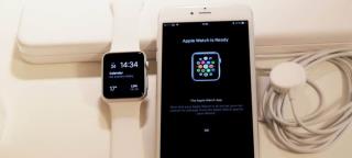 Slik oppdaterer du Apple Watch manuelt