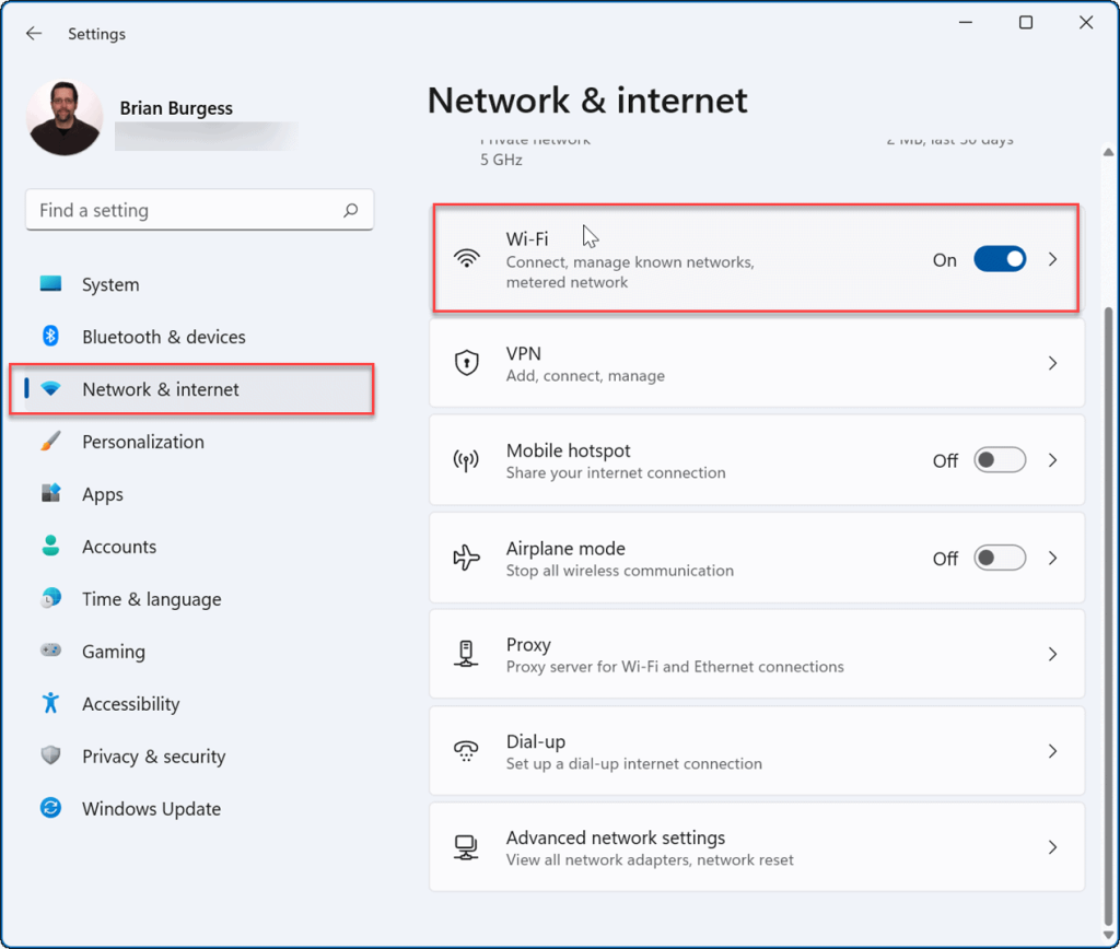 Slik glemmer du et Wi-Fi-nettverk på Windows 11