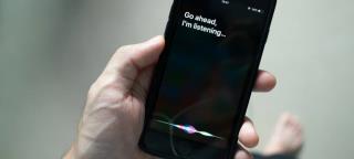 Як користуватися Siri на iPhone 13