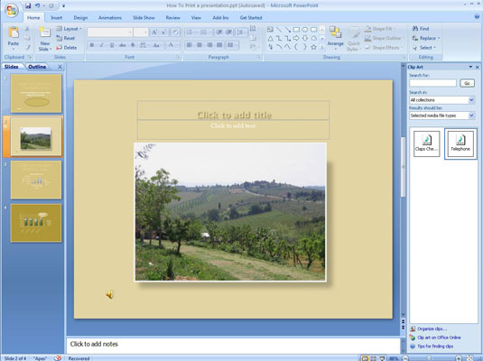 Hogyan játszhat le hangot néhány másodperc elteltével a PowerPoint 2007-ben