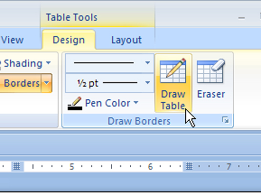 Slik slår du sammen og deler tabellceller i Word 2007