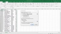 Kaip paleisti „PivotChart“ vedlį „Excel“.