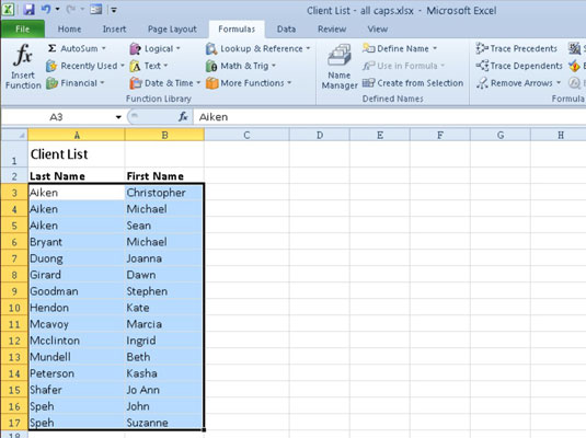 Sådan forbinder du tekststrenge i Excel 2010 med &-operatøren