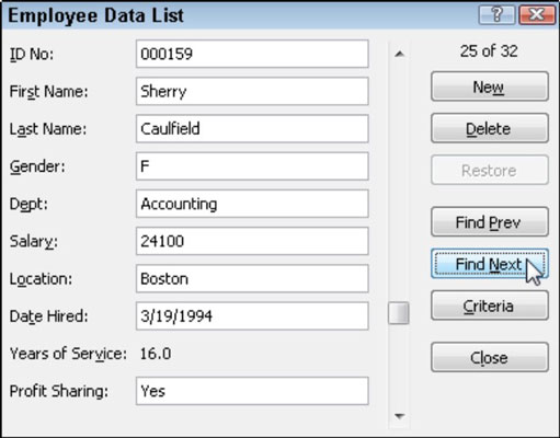 Kaip redaguoti įrašus „Excel 2010“ lentelėje