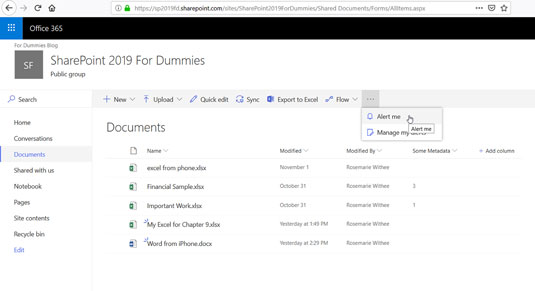 Sådan deler og følger du SharePoint-websteder