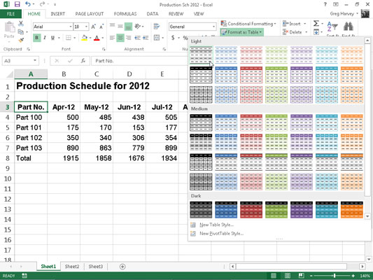 Formatējiet tabulas no lentes programmā Excel 2013