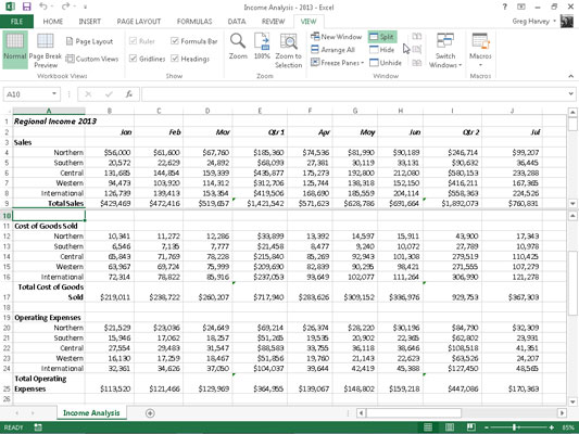 Kaip padalinti „Excel 2013“ darbalapį į sritis