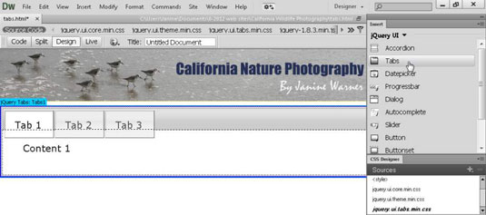 Si të krijoni panele me skeda me jQuery në Dreamweaver
