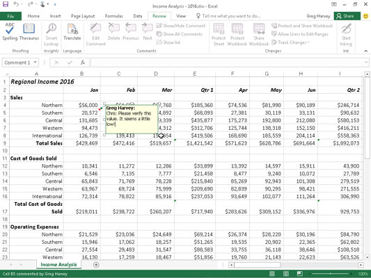 Hvordan legge til en kommentar til en celle i Excel 2016