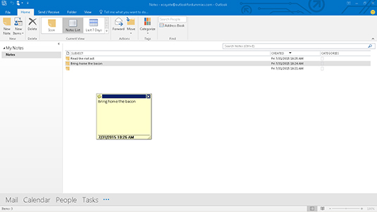 Hvordan lese et notat i Outlook