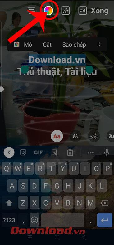 Upute za stvaranje duginog teksta na Instagram Storyju