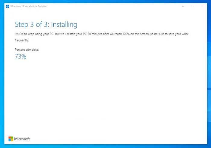 Slik bruker du Windows 11 Installation Assistant for å installere Windows 11