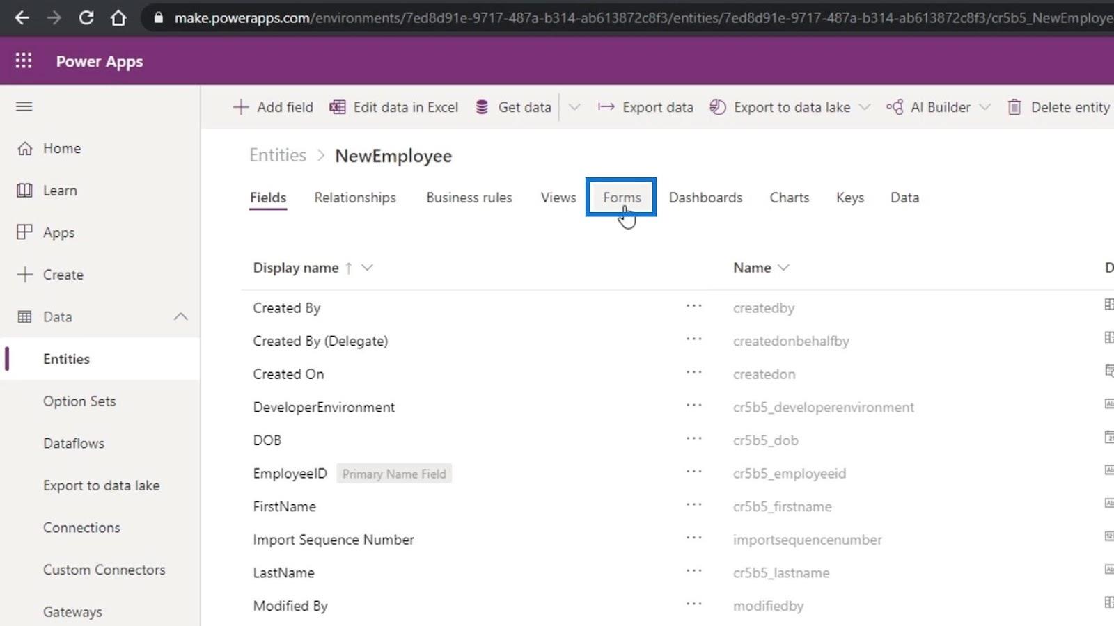 PowerApps űrlap: Mezők hozzáadása és módosítása